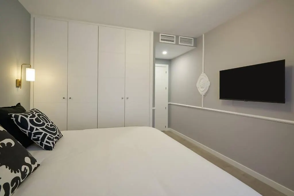 מאלגה Apartamento Allure 0*,